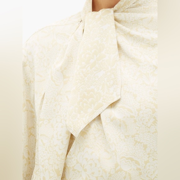 NWT Chloe Floral-Jacquard Tie-Neck Faux-Wrap Cream Blouse IT 36 (US 0) - Picture 5 of 16